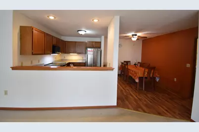 1873  Sumac Ct #Unit A, Grafton, WI 53024 - Photo 5