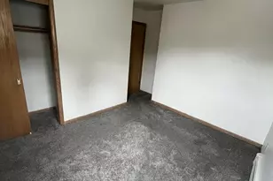 1571 S 76th St, West Allis, WI 53214 - Photo 5