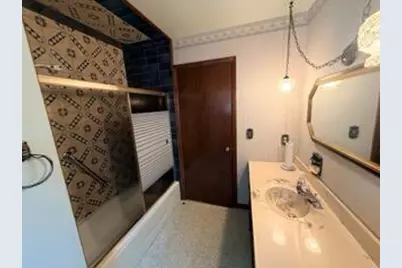 5240  Linden Cir, Racine, WI 53406 - Photo 49