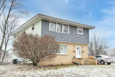 804  John St, Waukesha, WI 53188 - Photo 1