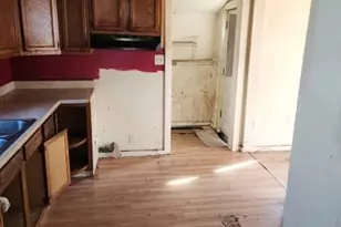 2205 Kentucky St, Racine, WI 53405 - Photo 7