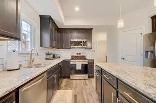 555 Spur Rd, Slinger, WI 53086 - Photo 13