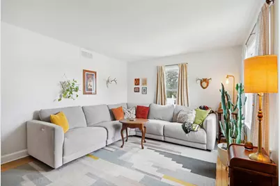 1703 E Norwich Ave, Saint Francis, WI 53235 - Photo 3