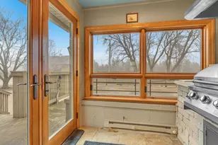 8210 Kettle View Dr, Kewaskum, WI 53040 - Photo 9