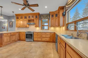 8210 Kettle View Dr, Kewaskum, WI 53040 - Photo 13