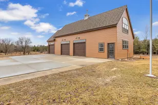 8210 Kettle View Dr, Kewaskum, WI 53040 - Photo 33