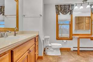 8210 Kettle View Dr, Kewaskum, WI 53040 - Photo 25