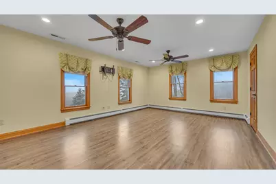 8210  Kettle View Dr, Kewaskum, WI 53040 - Photo 27