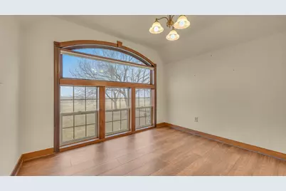 8210  Kettle View Dr, Kewaskum, WI 53040 - Photo 37