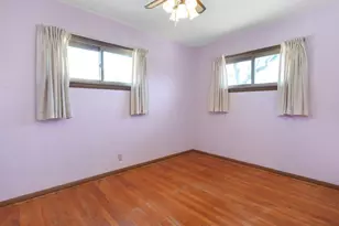 3666 S 25th St, Milwaukee, WI 53221 - Photo 19