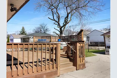3666 S 25th St, Milwaukee, WI 53221 - Photo 37
