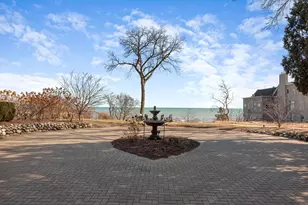 2202 N Terrace Ave, Milwaukee, WI 53202 - Photo 53