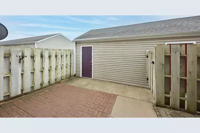 W163N11528  Windsor Ct #A, Germantown, WI 53022 - Photo 27