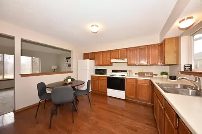 W163N11528  Windsor Ct #A, Germantown, WI 53022 - Photo 11