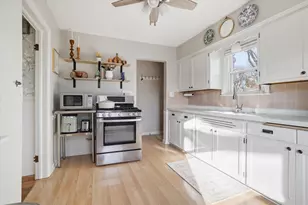 236 N 73rd St, Milwaukee, WI 53213 - Photo 7