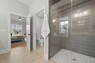 W248N2151 Kettle Cove Ct, Pewaukee, WI 53072 - Photo 25