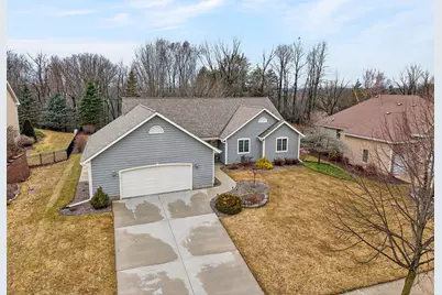 2520  Skyline Dr, West Bend, WI 53090 - Photo 59