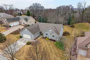 2520 Skyline Dr, West Bend, WI 53090 - Photo 61