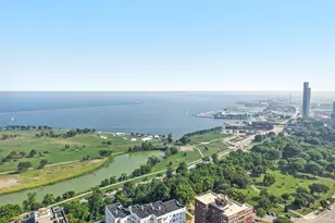 1313 N Franklin Pl, Milwaukee, WI 53202 - Photo 71