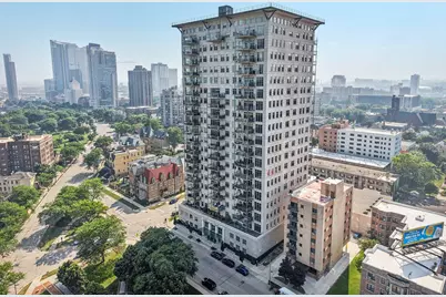 1313 N Franklin Pl #404, Milwaukee, WI 53202 - Photo 1