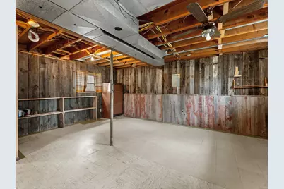 2129 S 23rd St, Manitowoc, WI 54220 - Photo 15