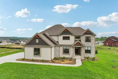 W208N5652  Turnberry Ln, Menomonee Falls, WI 53051 - Photo 1