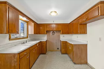 3356 N 60th St #3358, Milwaukee, WI 53216 - Photo 7