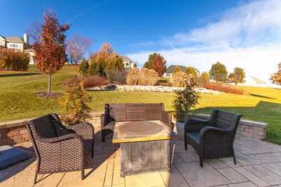 739  Stepping Stone Way, Pewaukee, WI 53072 - Photo 77