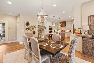 739 Stepping Stone Way, Pewaukee, WI 53072 - Photo 23