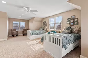 739 Stepping Stone Way, Pewaukee, WI 53072 - Photo 59