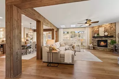 739  Stepping Stone Way, Pewaukee, WI 53072 - Photo 9