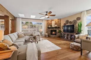 739 Stepping Stone Way, Pewaukee, WI 53072 - Photo 11