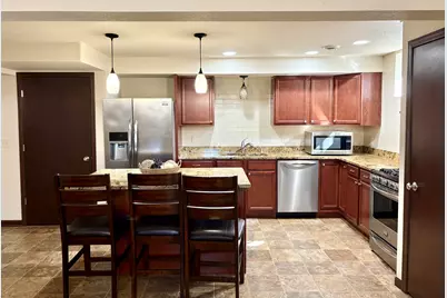 6183 S 40th St, Greenfield, WI 53221 - Photo 47