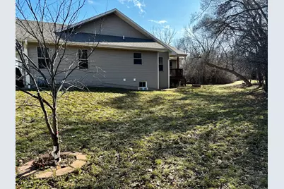 6183 S 40th St, Greenfield, WI 53221 - Photo 55