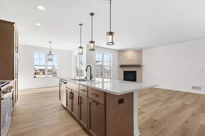 674  Mary Way, Slinger, WI 53086 - Photo 5