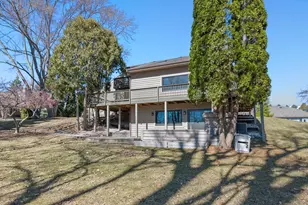 N80W13519 River Park Dr, Menomonee Falls, WI 53051 - Photo 41