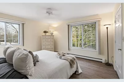 524  Laurel Lake Rd #6, Thiensville, WI 53092 - Photo 11