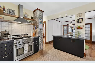 3437 N Cramer St, Milwaukee, WI 53211 - Photo 9