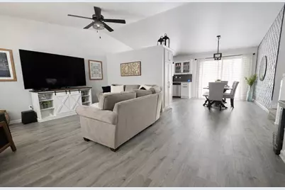 9272  11th Ave, Pleasant Prairie, WI 53158 - Photo 3