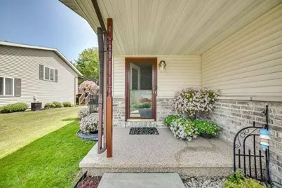 1319 N 49th St, Sheboygan, WI 53081 - Photo 5
