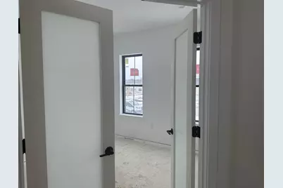 805  Viewpoint Ave, Waukesha, WI 53188 - Photo 13