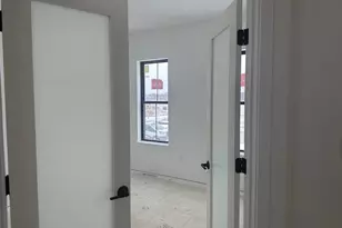 805 Viewpoint Ave, Waukesha, WI 53188 - Photo 13