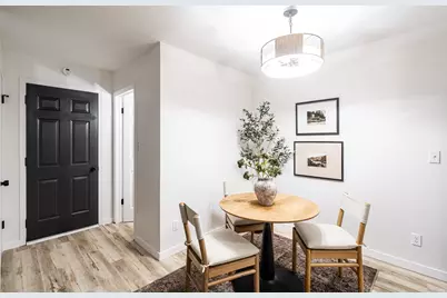 3929 W College Ave, Franklin, WI 53221 - Photo 9