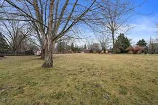 S68W12977 Camilla Dr, Muskego, WI 53150 - Photo 5