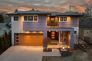 122 W Devon St, Whitefish Bay, WI 53217 - Photo 45