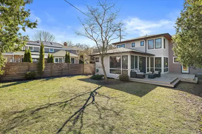 122 W Devon St, Whitefish Bay, WI 53217 - Photo 59