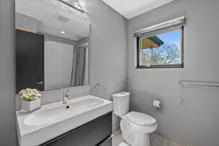 122 W Devon St, Whitefish Bay, WI 53217 - Photo 31