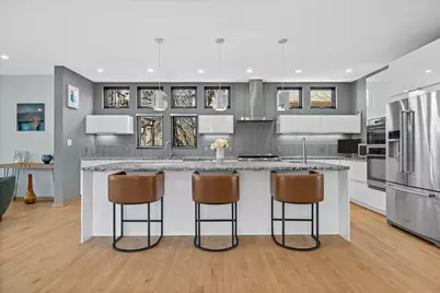 122 W Devon St, Whitefish Bay, WI 53217 - Photo 9