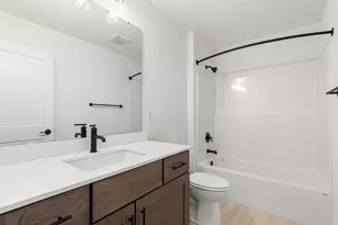801 Viewpoint Dr, Waukesha, WI 53188 - Photo 29