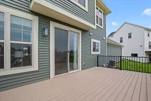 801 Viewpoint Ave, Waukesha, WI 53188 - Photo 31